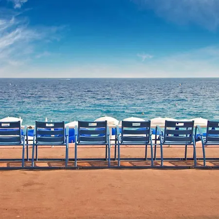 아파트 Iconic Flat *